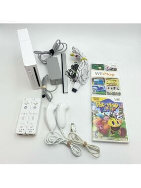 Nintendo Wii Console Bundle 2 Controllers + 2 Nunchuks + 2 Games TESTED